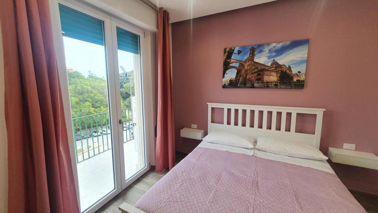 Garibaldi Rooms 29 - Piazza Marina A Palermo - In Pieno Centro. Exterior photo