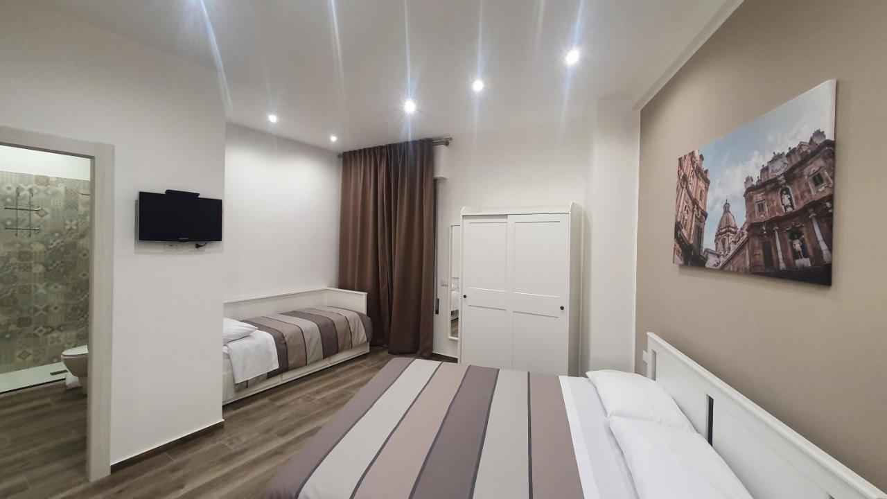 Garibaldi Rooms 29 - Piazza Marina A Palermo - In Pieno Centro. Exterior photo